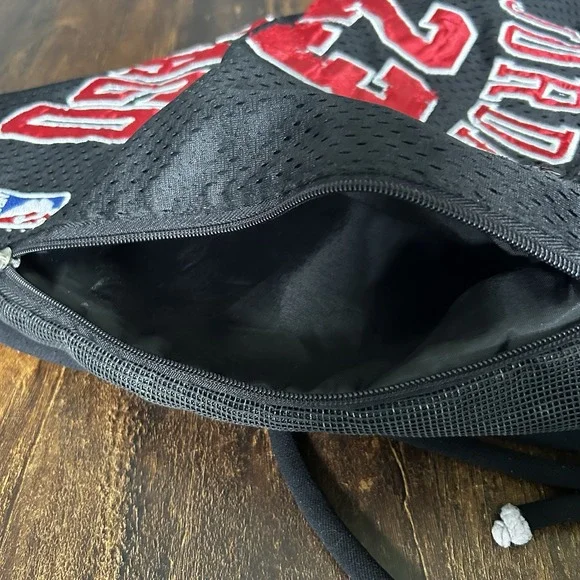 Nike Michael‎ Jordan Chicago Bulls #23 Drawstring Mesh Backpack Bag NBA - Picture 7 of 7